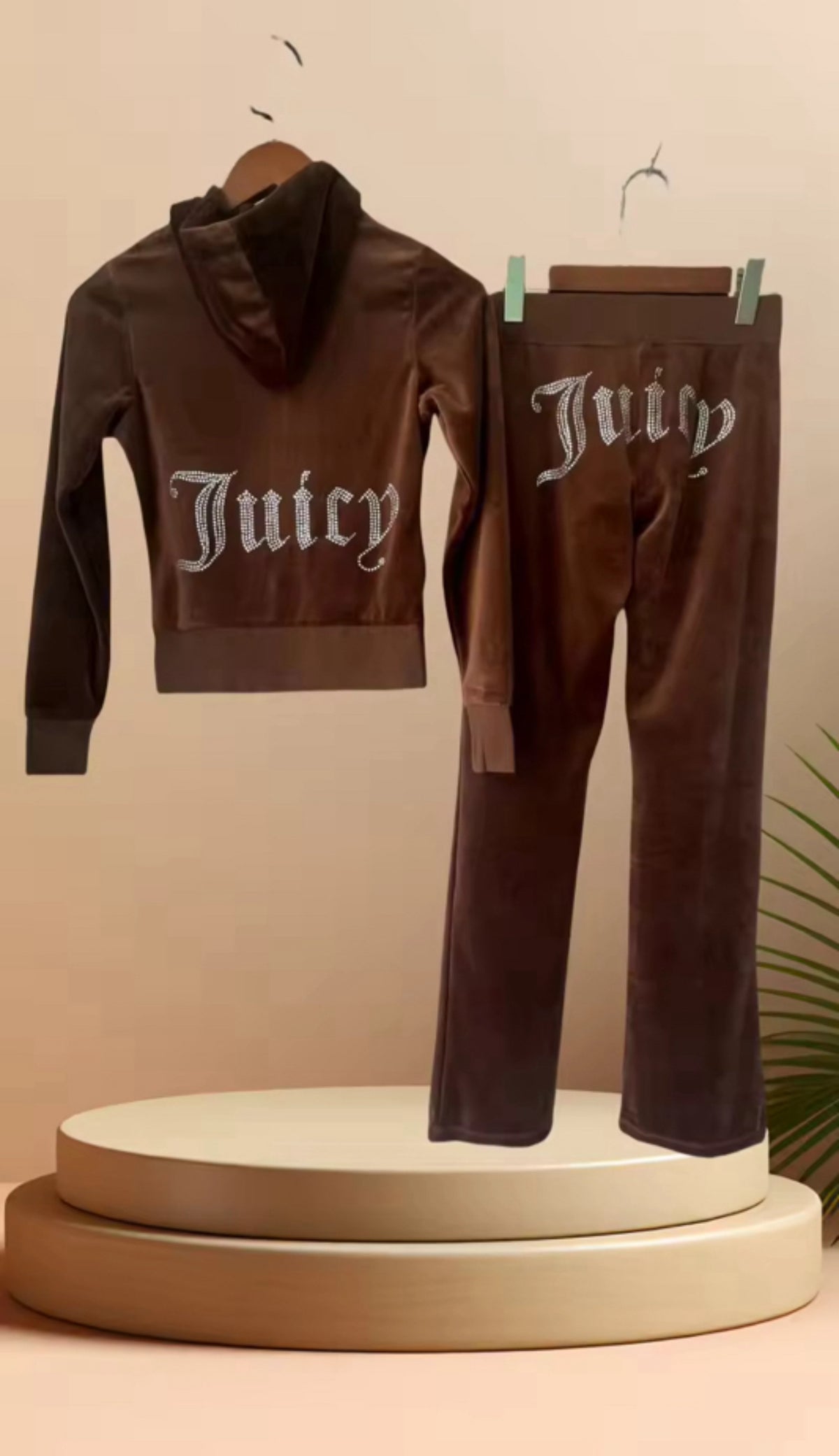 BROWN JUICY